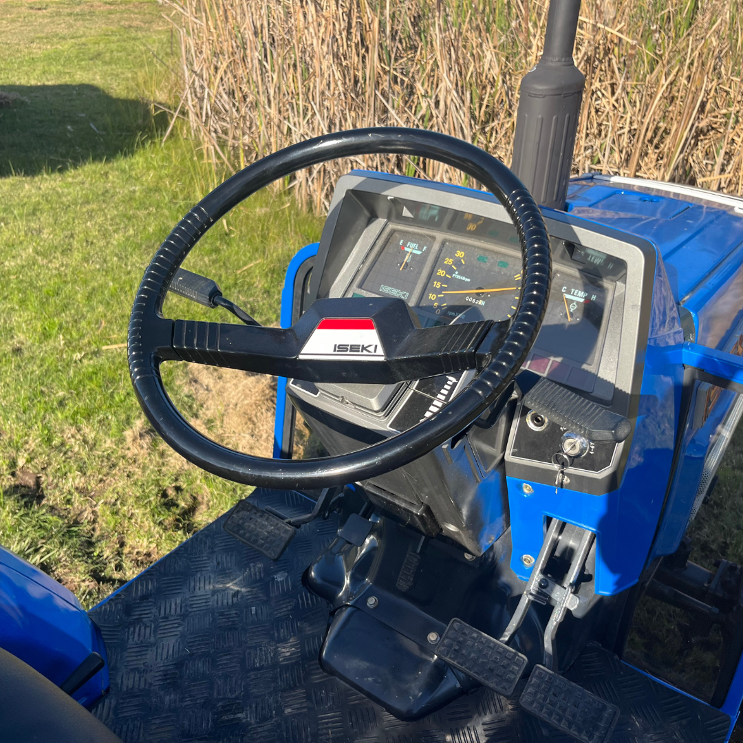 Iseki TA 210 - 27HP - 3 CIL - 4x4