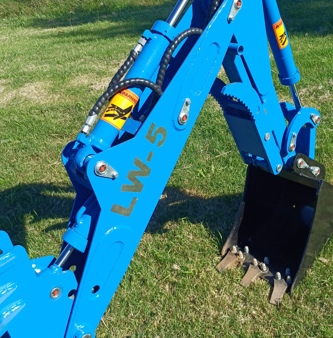 Retroexcavadora LW-5