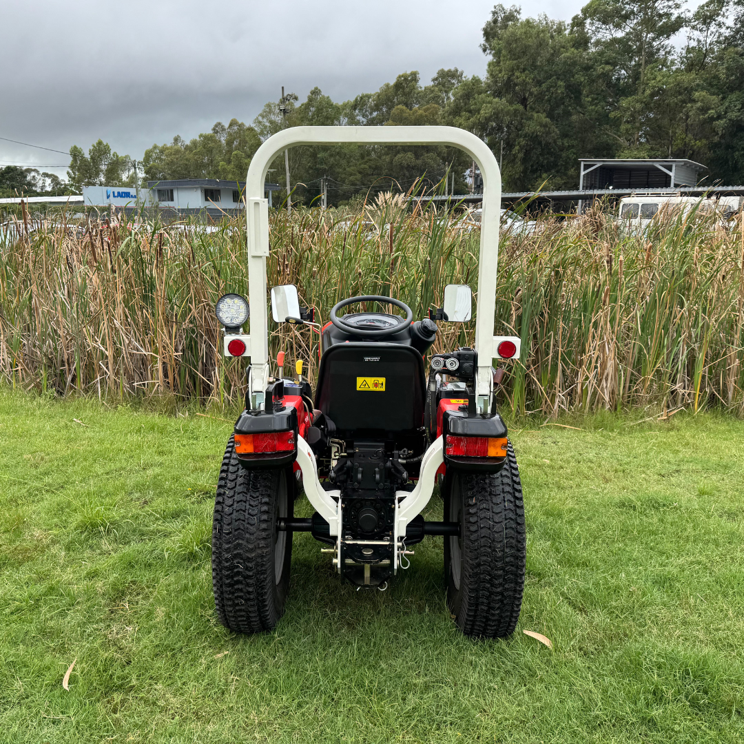 Landtrac LT 25 Rodado Turf