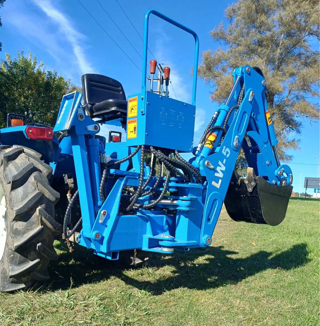 Retroexcavadora LW-5