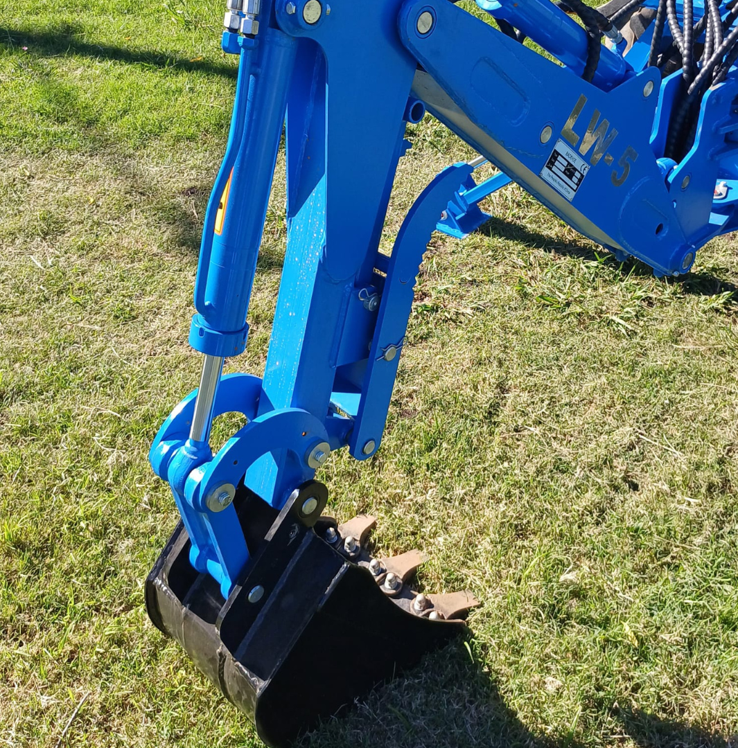 Retroexcavadora LW-5