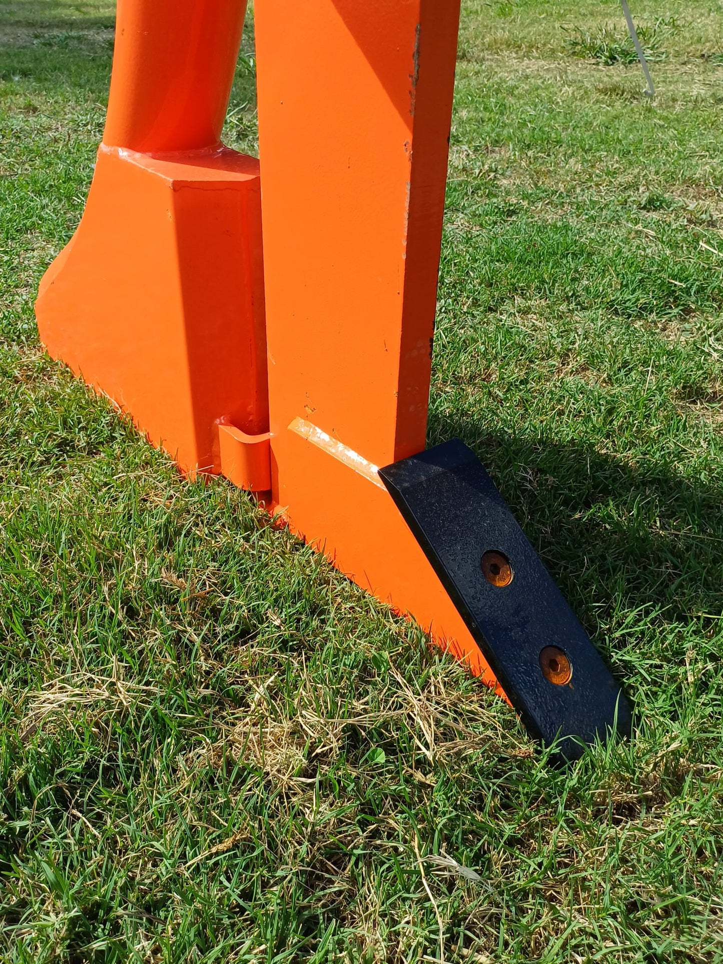 Subsolador enterrador de caños TP50