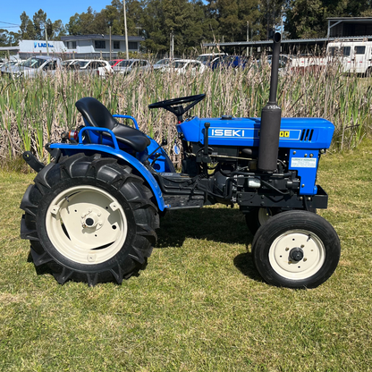 Iseki TX 1500 - 18 HP 4x2