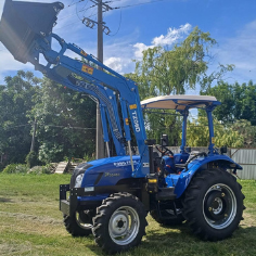 Dong Feng DF 554 con Pala frontal