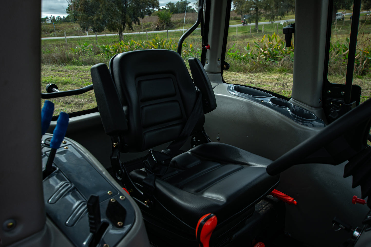 Dong Feng 1104 con cabina - 110Hp 4x4